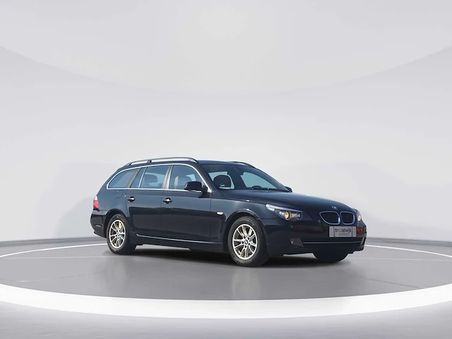 Bmw 5-serie touring 520i corporate lease business line edition 1 car 2010 | 98-lkk-2 - afbeelding 12 van  30