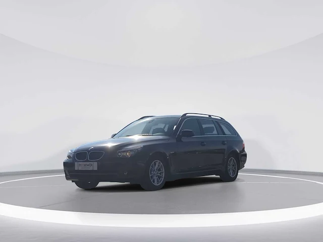 Bmw 5-serie touring 520i corporate lease business line edition 1 car 2010 | 98-lkk-2 - afbeelding 25 van  30