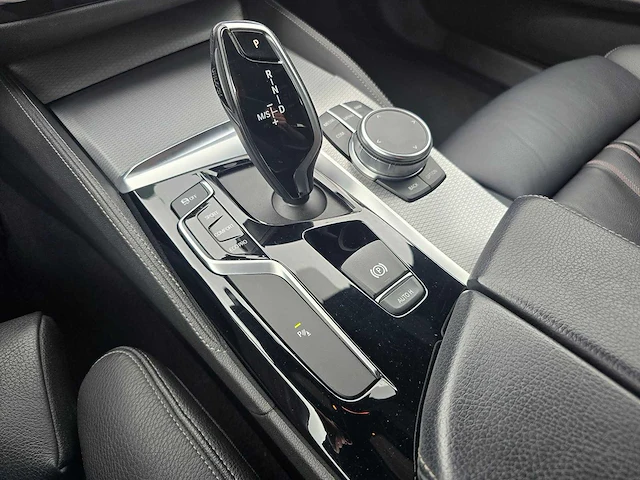 Bmw 5-serie touring 520i high executive m-sport edition - panoramadak - car 2020 | h-433-tb - afbeelding 9 van  32
