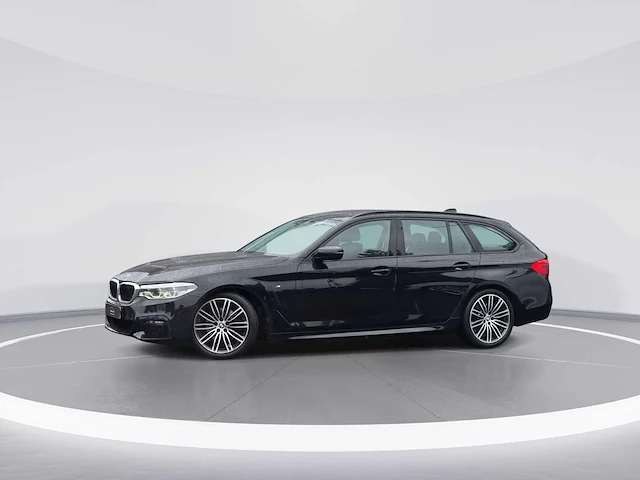 Bmw 5-serie touring 520i high executive m-sport edition - panoramadak - car 2020 | h-433-tb - afbeelding 1 van  32