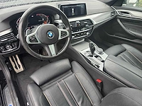 Bmw 5-serie touring 520i high executive m-sport edition - panoramadak - car 2020 | h-433-tb - afbeelding 19 van  32