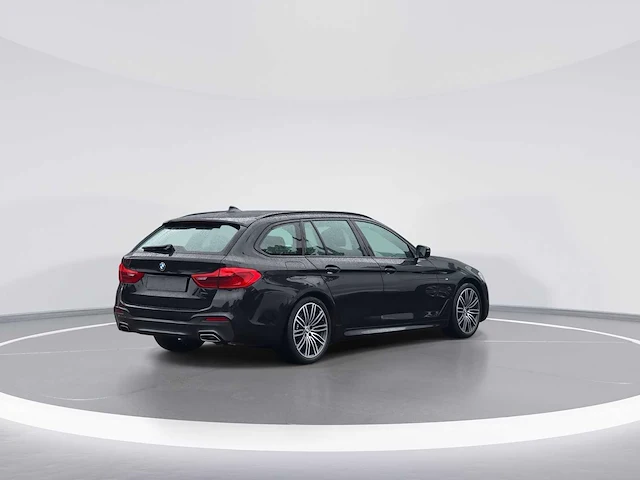 Bmw 5-serie touring 520i high executive m-sport edition - panoramadak - car 2020 | h-433-tb - afbeelding 28 van  32