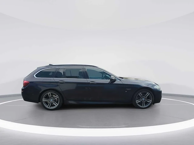 Bmw 5-serie touring 520xd high executive car 2013 | rv-907-b - afbeelding 29 van  30