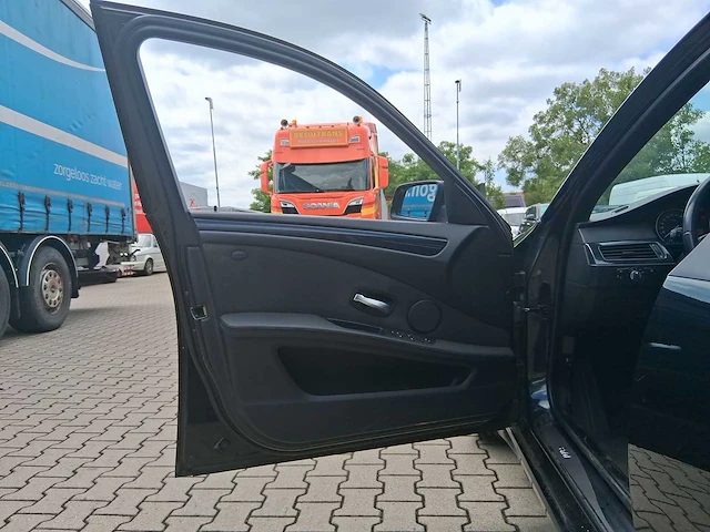 Bmw 5-serie touring 523i business edition ii 2009 | 9-xkf-90 - afbeelding 6 van  38