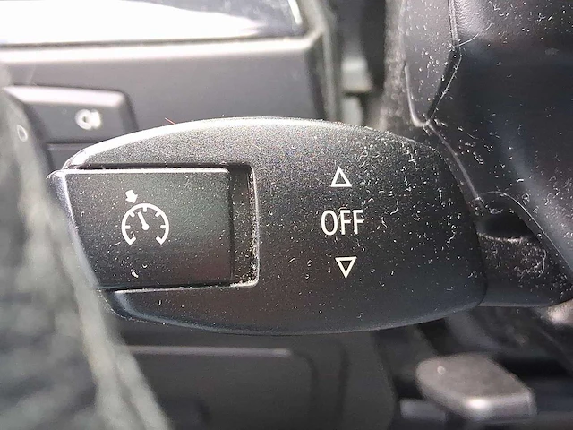 Bmw 5-serie touring 523i business edition ii 2009 | 9-xkf-90 - afbeelding 10 van  38