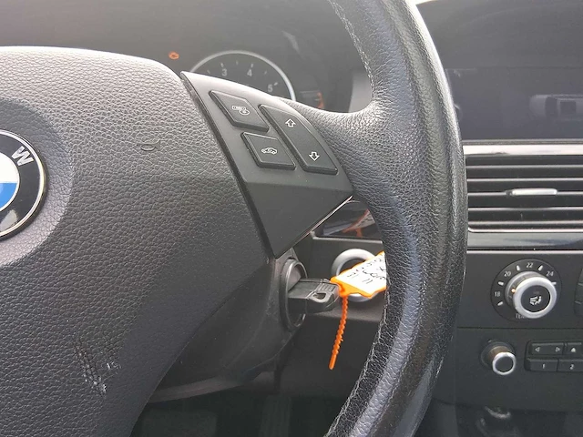 Bmw 5-serie touring 523i business edition ii 2009 | 9-xkf-90 - afbeelding 13 van  38