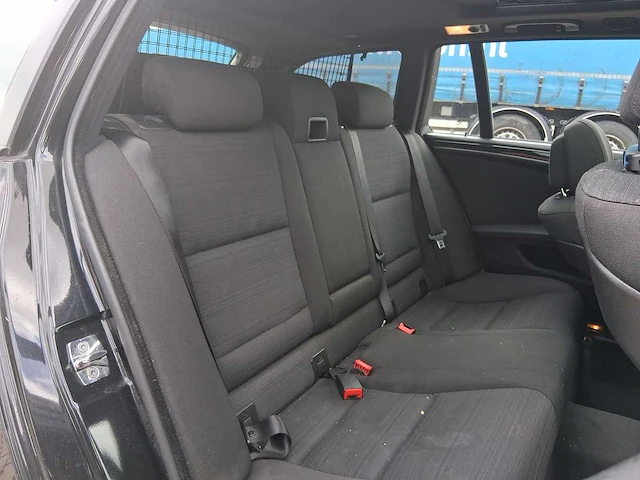 Bmw 5-serie touring 523i business edition ii 2009 | 9-xkf-90 - afbeelding 22 van  38