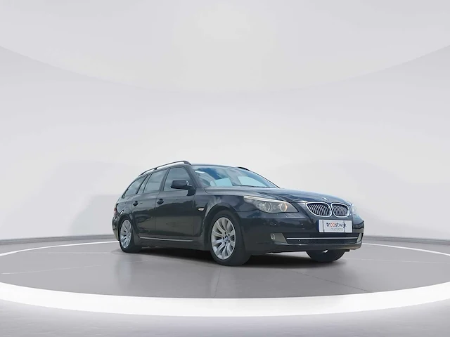 Bmw 5-serie touring 523i business edition ii 2009 | 9-xkf-90 - afbeelding 12 van  38