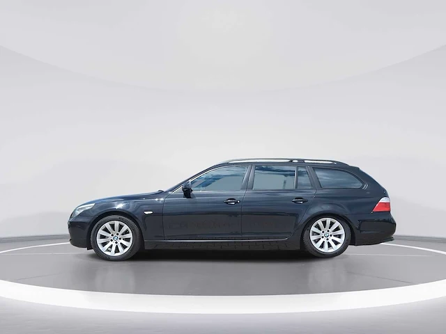 Bmw 5-serie touring 523i business edition ii 2009 | 9-xkf-90 - afbeelding 34 van  38