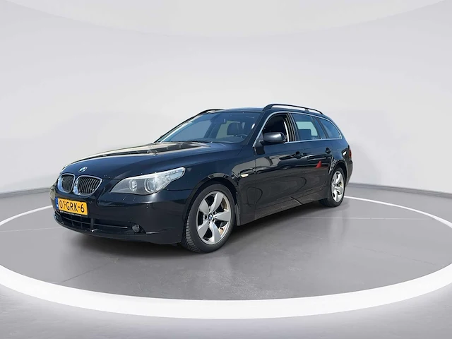 Bmw 5-serie touring 523i executive car 2007 | 01-grk-6 - afbeelding 1 van  20