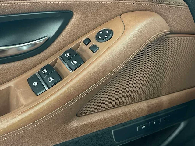 Bmw 5-serie touring 525d high executive 2015 | nt-925-v - afbeelding 2 van  23