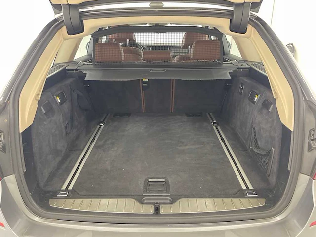 Bmw 5-serie touring 525d high executive 2015 | nt-925-v - afbeelding 15 van  23