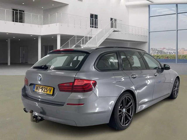 Bmw 5-serie touring 525d high executive 2015 | nt-925-v - afbeelding 17 van  23