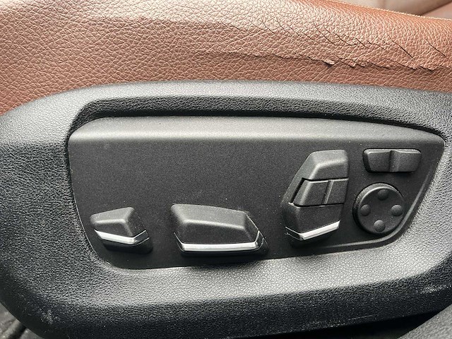 Bmw 5-serie touring 525d high executive m-sport - 2015 | nt-925-v - afbeelding 17 van  33