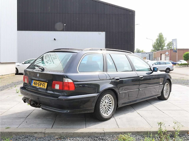 Bmw 5-serie touring 525i executive 2001, 46-gv-fl - afbeelding 14 van  18