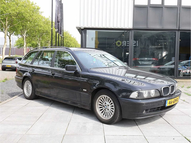 Bmw 5-serie touring 525i executive 2001, 46-gv-fl - afbeelding 16 van  18