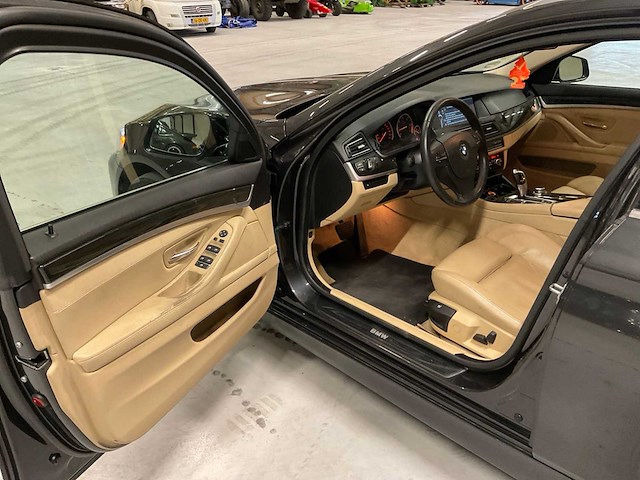 Bmw 5-serie touring 530 xd high executive personenauto - afbeelding 7 van  25