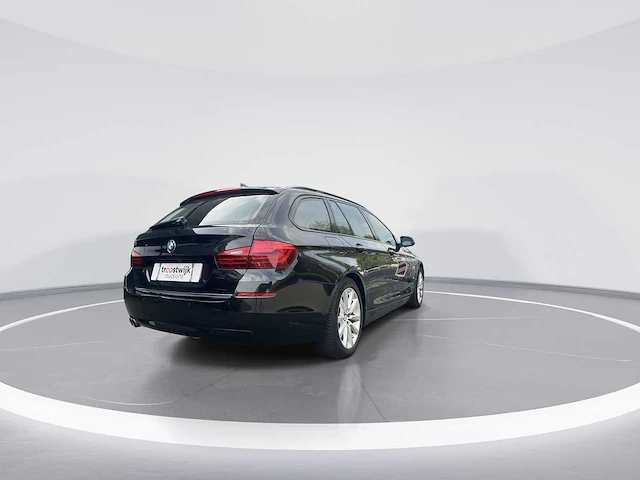 Bmw 5-serie touring 530d m sport high executive car 2015 | pl-910-h - afbeelding 29 van  30
