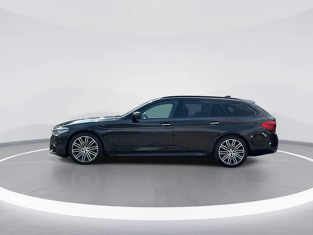 Bmw 5-serie touring 530d xd high executive 2017 | xj-946-r - afbeelding 34 van  35
