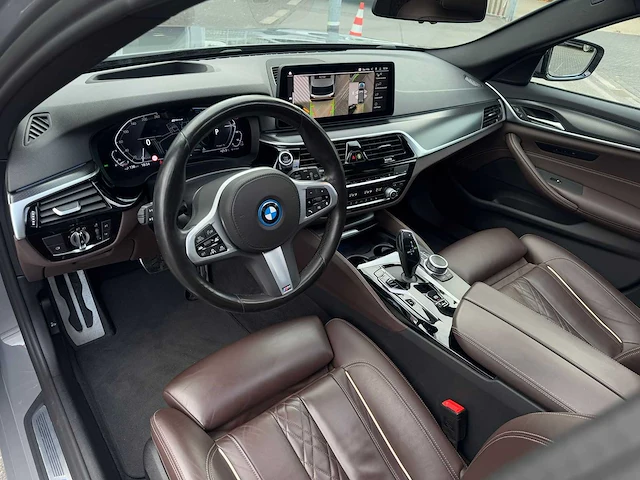 Bmw 5-serie touring 530e business edition+ m-sport 2022 | p-056-bt - afbeelding 3 van  36