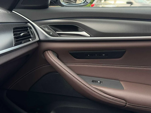 Bmw 5-serie touring 530e business edition+ m-sport 2022 | p-056-bt - afbeelding 15 van  36