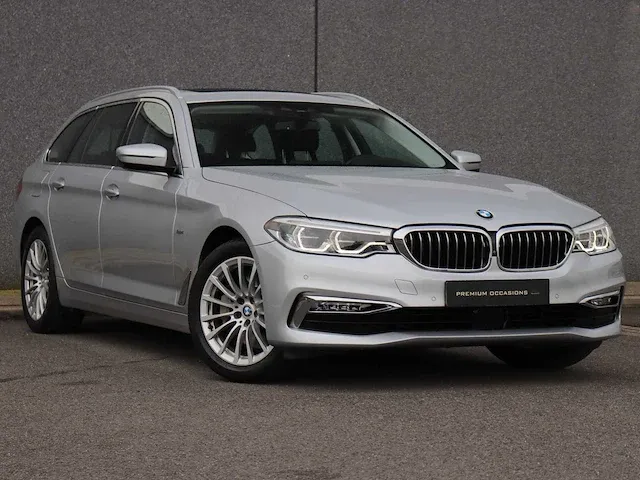 Bmw 5-serie touring 530i xdrive high executive | r-701-xj - afbeelding 34 van  48