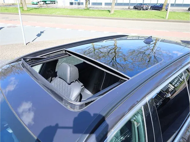 Bmw 5-serie touring 540i xdrive business edition plus sensatec automaat 2021 laser camera dodehoek panoramadak memory - afbeelding 2 van  44