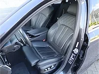 Bmw 5-serie touring 540i xdrive business edition plus sensatec automaat 2021 laser camera dodehoek panoramadak memory - afbeelding 3 van  44
