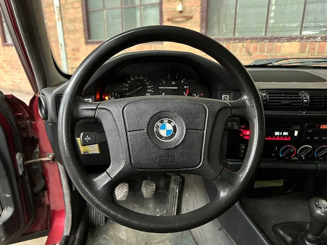 Bmw 518i touring executive e34 116pk 1994 5-serie, jb-fj-06 youngtimer - afbeelding 13 van  43