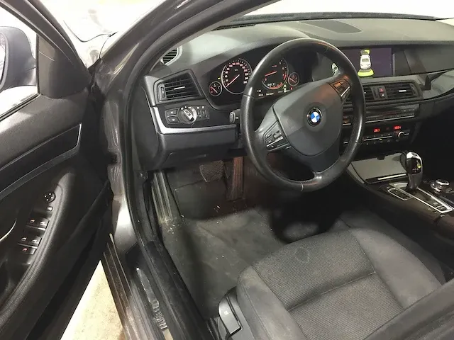Bmw 520i executive + 5-serie 93-zvb-6 - afbeelding 12 van  23