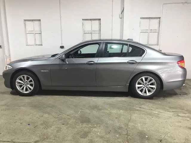 Bmw 520i executive + 5-serie 93-zvb-6 - afbeelding 2 van  23