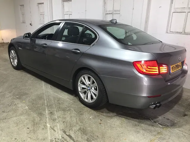 Bmw 520i executive + 5-serie 93-zvb-6 - afbeelding 4 van  23