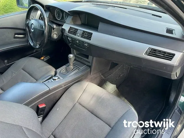 Bmw 520i executive automaat, 95-pr-zv - afbeelding 4 van  17
