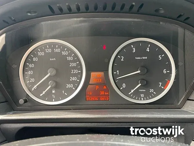 Bmw 520i executive automaat, 95-pr-zv - afbeelding 6 van  17