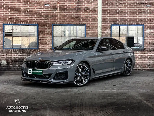 Bmw 520i m-performance m-sport high executive edition -facelift- 184pk 2020 -orig. nl- 5-serie, j-372-zj - afbeelding 1 van  87