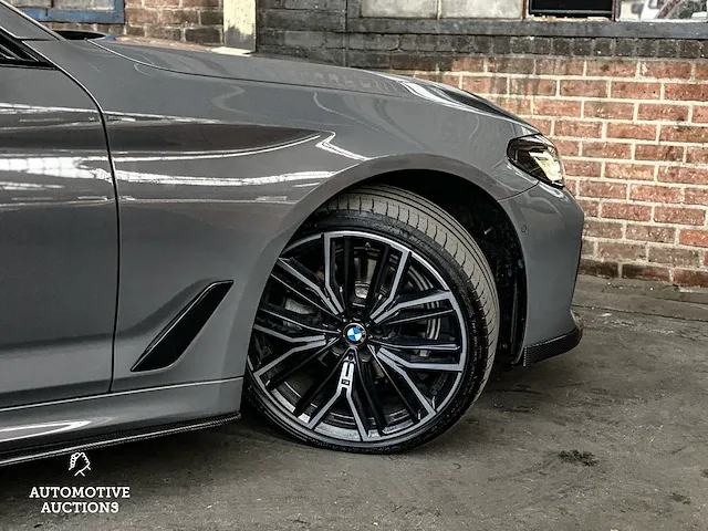 Bmw 520i m-performance m-sport high executive edition -facelift- 184pk 2020 -orig. nl- 5-serie, j-372-zj - afbeelding 13 van  87