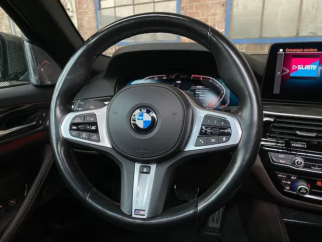 Bmw 520i m-performance m-sport high executive edition -facelift- 184pk 2020 -orig. nl- 5-serie, j-372-zj - afbeelding 28 van  87