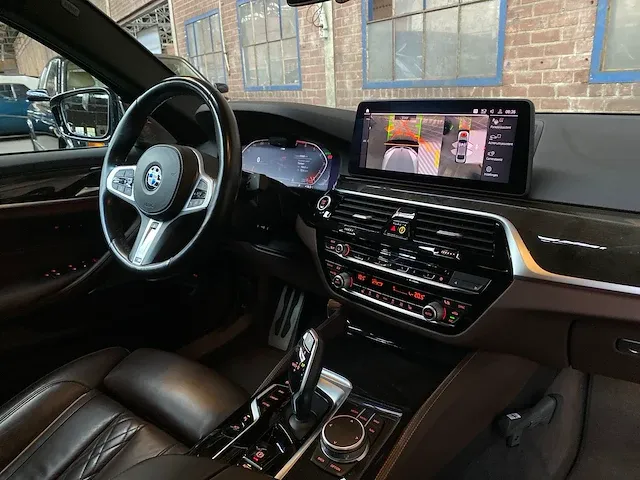 Bmw 520i m-performance m-sport high executive edition -facelift- 184pk 2020 -orig. nl- 5-serie, j-372-zj - afbeelding 70 van  87