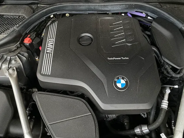 Bmw 520i m-performance m-sport high executive edition -facelift- 184pk 2020 -orig. nl- 5-serie, j-372-zj - afbeelding 83 van  87