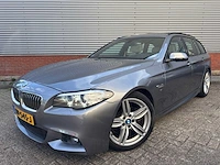 Bmw 520i touring high executive automaat; hv-545-j - afbeelding 1 van  21