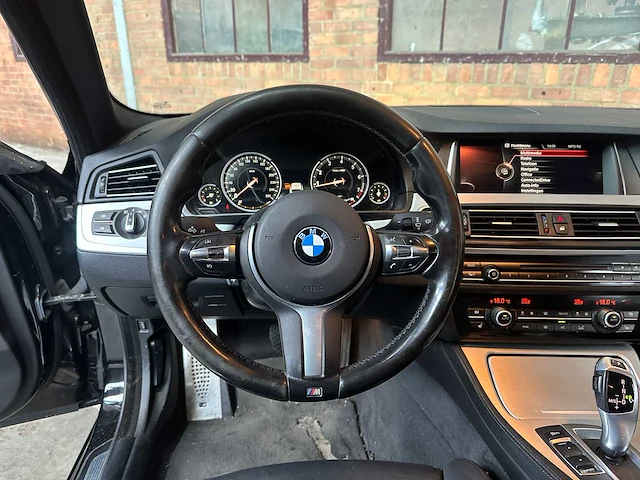 Bmw 520i touring m sport edition 184pk 2017 f11 5-serie, kz-889-h - afbeelding 13 van  52