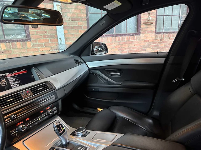 Bmw 520i touring m sport edition 184pk 2017 f11 5-serie, kz-889-h - afbeelding 14 van  52