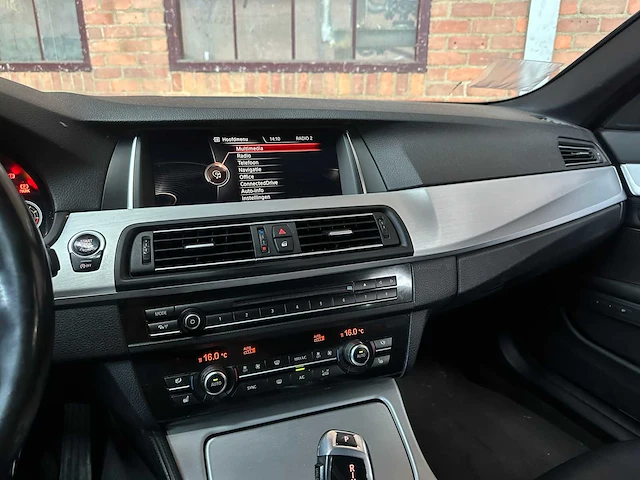 Bmw 520i touring m sport edition 184pk 2017 f11 5-serie, kz-889-h - afbeelding 24 van  52