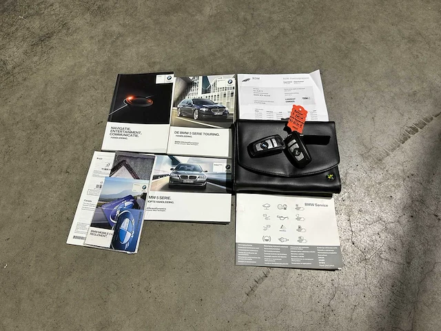Bmw 520i touring m-sport high executive 5-serie 184pk 2013, 92-zln-9 - afbeelding 37 van  42