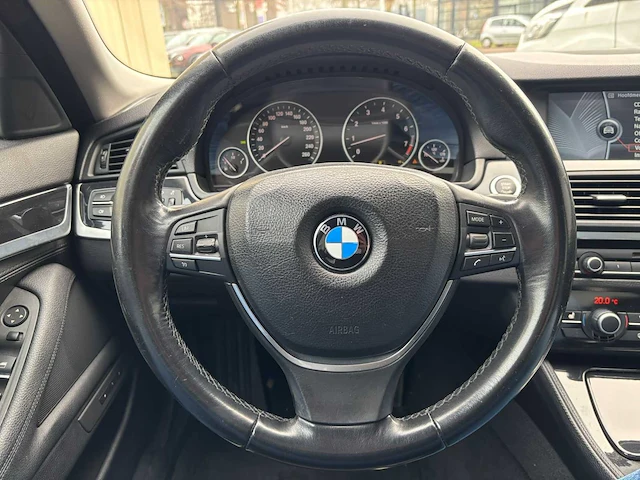 Bmw 523i executive automaat; 95-pff-6 - afbeelding 2 van  30