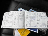Bmw 523i executive automaat; 95-pff-6 - afbeelding 21 van  30
