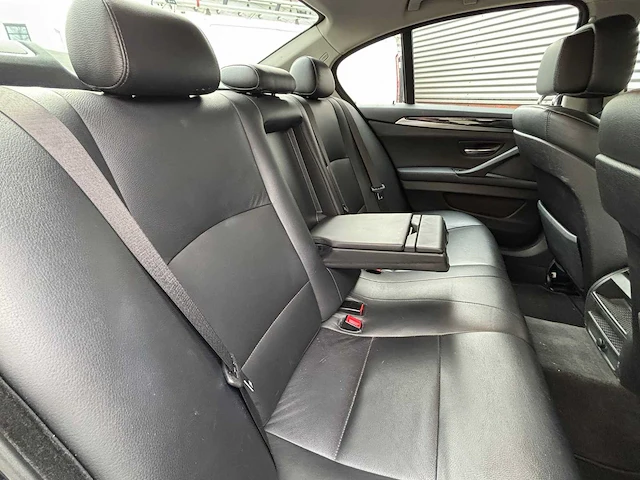 Bmw 523i executive automaat; 95-pff-6 - afbeelding 30 van  30