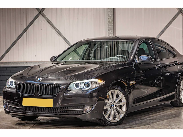 Bmw 523i high executive automaat, 68-rvt-3 - afbeelding 1 van  15