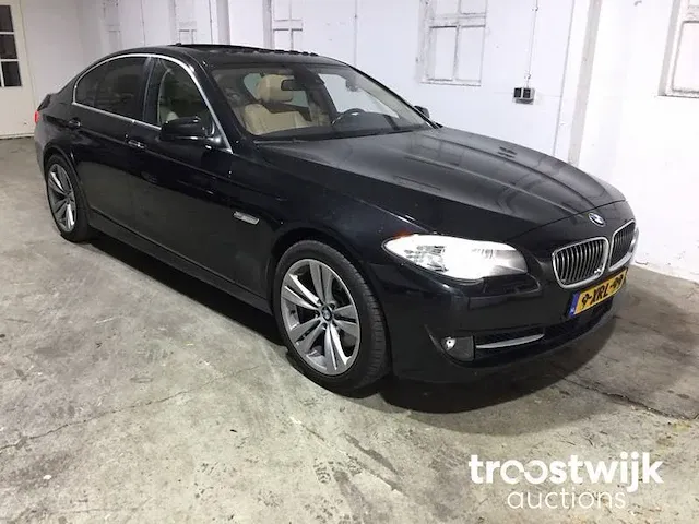Bmw 525d executive. 9-xrl-99 - afbeelding 1 van  22
