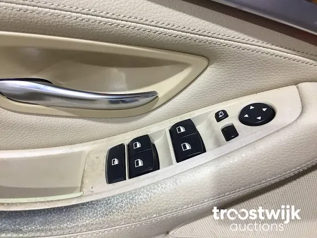 Bmw 525d executive. 9-xrl-99 - afbeelding 9 van  22